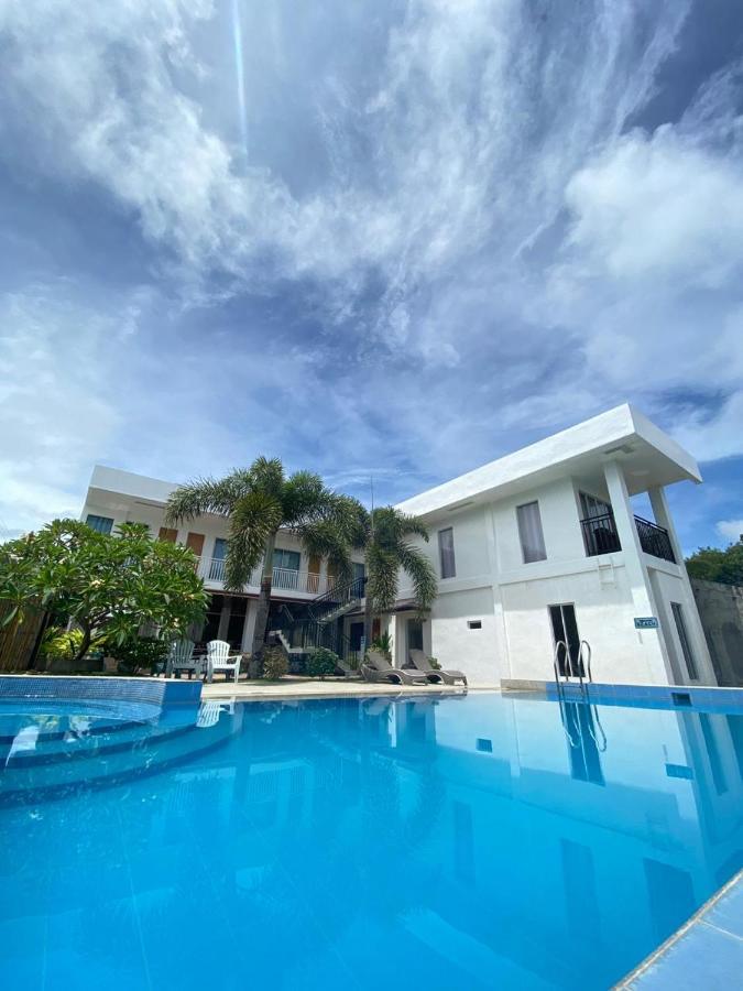 A Villas Resort & Restaurant Zamboanguita  Buitenkant foto