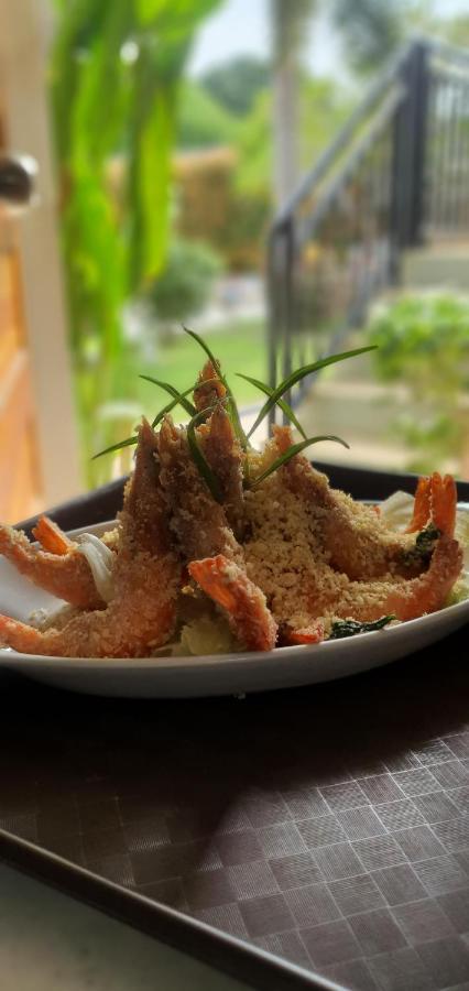 A Villas Resort & Restaurant Zamboanguita  Buitenkant foto