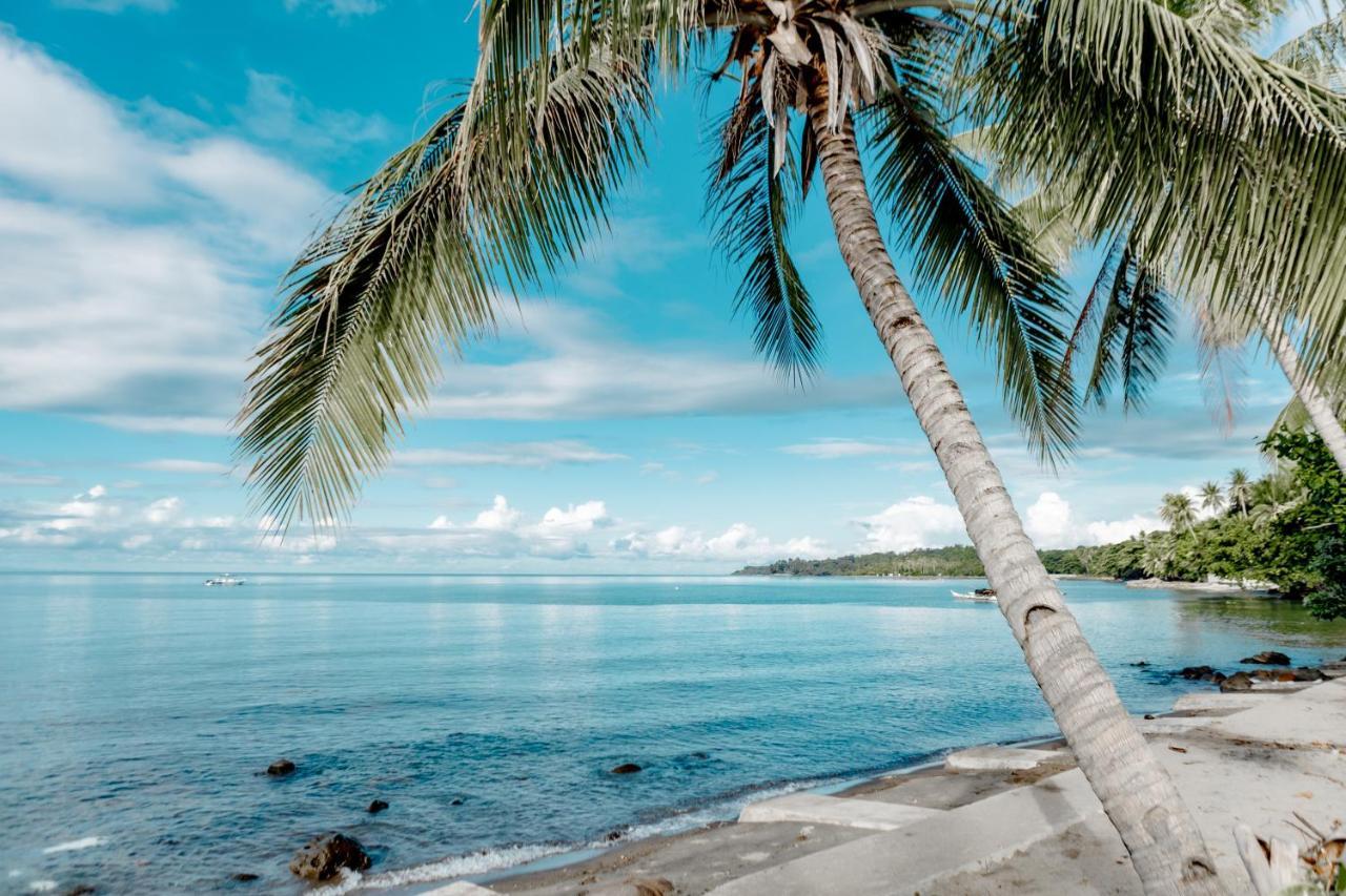 A Villas Resort & Restaurant Zamboanguita  Buitenkant foto